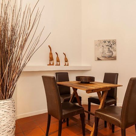 Апартаменты Campo Dei Fiori Elite Luxury For 10 Guests Рим Экстерьер фото